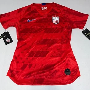 Maglia sportiva Nike Team USA rossa donna piccola AJ4397-688 World Cup Away Dri-Fit - Foto 1 di 12