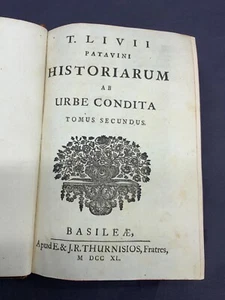 ANTIKES BUCH VON 1740 T. LIVII PATAVINI HISTORIARUM AB URBE CONDITA - Bild 1 von 12