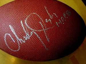 CHARLEY (Charlie) TAYLOR HOF 84 FIRMADO CUERO SINTÉTICO NFL FÚTBOL AMERICANO -JSA Auténtico - Imagen 1 de 5