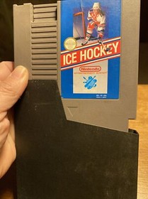 ICE HOCKEY - Classic NES Nintendo Game In Sleeve