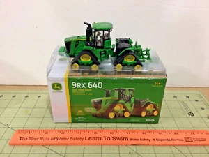1/64 John Deere 9RX 640 Farm Show Edition 2022 tractor - Picture 1 of 5