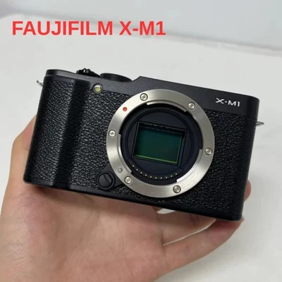 Fujifilm X-M1 X Series Digital Camera Body Only 16.3MP Image Stabilization Black - Image 1 of 4
