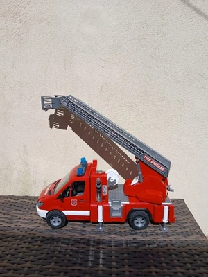Bruder 02532 Mercedes Benz Sprinter Fire Engine 1:16 scale fire engines ladder - Image 1 of 4