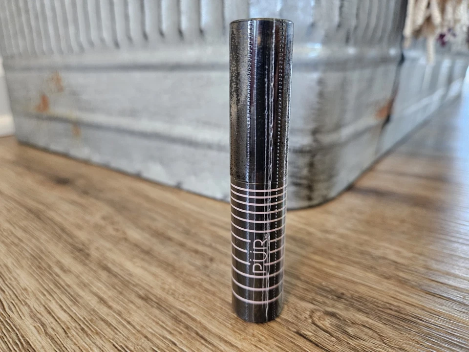 Pur Bio Charged Volumizing Mascara in Black .21 fl oz NEW - Image 1 of 1