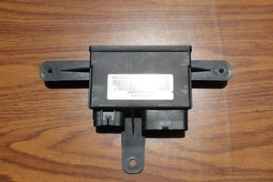GMC Envoy XUV Rear Gate Power Window Body Control Module OEM 15120877 - Picture 1 of 3