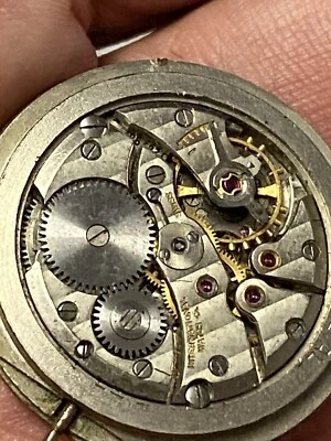 IWC INTERNATIONAL SCHAFFHAUSEN MOVIMIENTO ORIGINAL ESFERA Y MANECILLAS Calibre 89 Foto 1 de 4