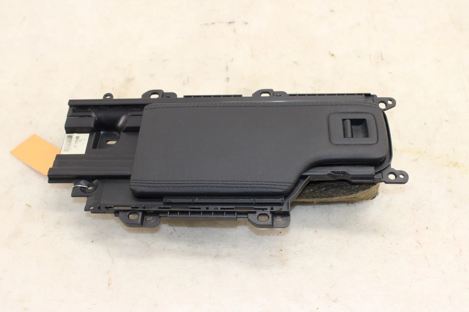 Mazda MX-5 Miata 2009-2015 consola central reposabrazos/portavasos OEM KZ101 Foto 1 de 4