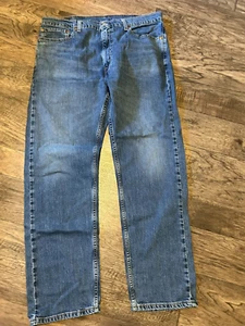 Levi's 505 Men's 38x30 Regular Fit Straight Leg Blue Denim Jeans - Picture 1 of 10