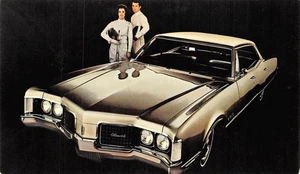 Dealership Dave Riesmeyer 1968 98  Olds Sedan HWY 66  Sunset Hills, MO Postcard - Picture 1 of 2