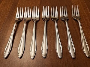 Vintage SEKI HKK Silverplate Salad Forks Flatware Silverware Set Of Seven - Picture 1 of 18