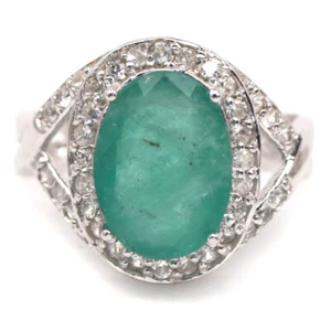 925 Argento 8 x 9 MM Verde Smeraldo ( 4.50 KT & Bianco Zircone Misura Anello 8.5 - Foto 1 di 4
