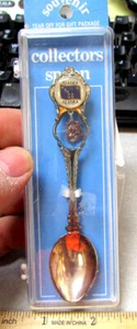 Vintage Alaska Souvenir Spoon, Alaska Flag & Dangle Charm Sled Dog Husky, new! - Picture 1 of 3