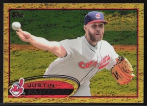 2012 Topps #205 Justin Masterson Gold Sparkle Cleveland Indians - Picture 1 of 2