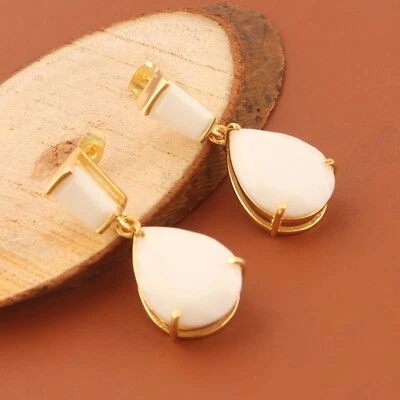 Pendientes colgantes de doble piedra enchapados en oro de ágata blanca reales buscándola Foto 1 de 3