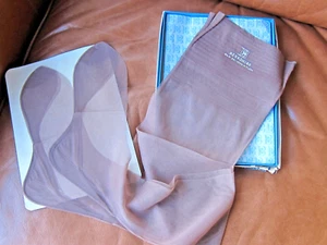 VTG 50's Deadstock Berkshire Taupe Stockings Sz 8.5 M Cuban Heel Seamed (2) Pair - Picture 1 of 10