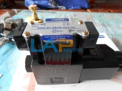 1Pcs New Solenoid Valve DSG-01-2B2B-D24-50 - Image 1 of 3