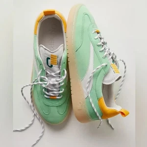 Zapatillas Oncept Panamá Talla 8.5 Ciber Verde Cuero Nubucal $275 Free People - Imagen 1 de 7