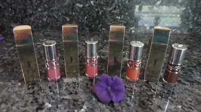 YSL loveshine 丰盈唇油光泽全新带盒 选择颜色 — 第 1/4 张图片