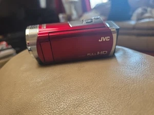Video camera JVC Everio GZ-HM177 SD card with 2 batteries - Picture 1 of 6