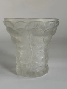 Art Deco Czech Josef Inwald Glassworks Barolac Frosted Flower Pansy Vase Bohemia - Picture 1 of 11