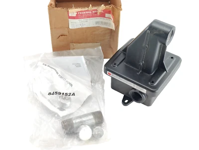FEDERAL SIGNAL LHWB Hazardous location mounting bracket, wall mount - Image 1 of 4