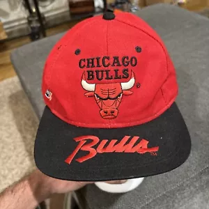 Vintage 90s Chicago Bulls Sports Specialties Script SnapBack Hat Cap 2 Tone - Picture 1 of 9