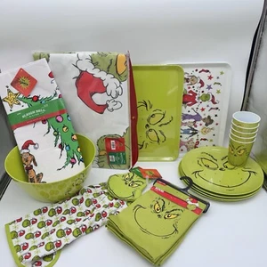Dr. Seuss The Grinch Bundle Dinner set 15 piece set Christmas - Picture 1 of 8