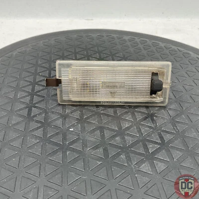 Luz de espacio para pies Porsche 928 1978-1995 92863210901 Foto 1 de 3