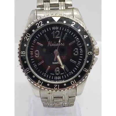 Reloj de vestir Navarra hombre. Cara negra grande. Reloj funcionando Foto 1 de 4