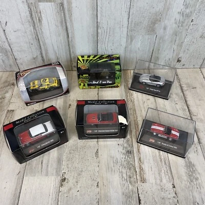 Malibu International (4) 1955 Chevy Bel Air, 1969 Camaro, 65 Shelby, 1:87 Scale - Image 1 of 4