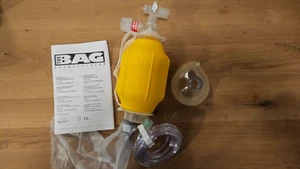 Laerdal Beatmungsbeutel mit Sauerstoffbehälter The Bag Resuscitator - Bild 1 von 5