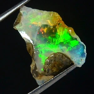 NATURAL BEAUTIFUL COLOR PLAY OPAL ROUGH GEMSTONE - Picture 1 of 18