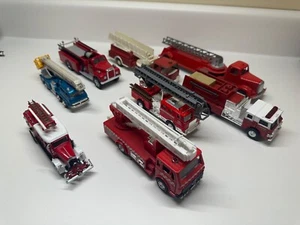 Firetrucks diecast/plastic makes and models lot of 8 - Picture 1 of 24