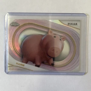2025 Topps Chrome Disney Refractor Hamm Toy Story #93 - Bild 1 von 2