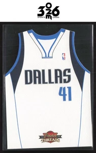 Dirk Nowitzki 2009-10 Panini Threads Team Threads Home #9 - Picture 1 of 2
