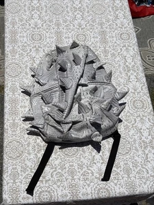 MAD PAK SPIKETUS-REX SPIKED BACKPACK GRAY SPIKED FRONT DINOSAUR LIZARD ARTSY - Picture 1 of 7