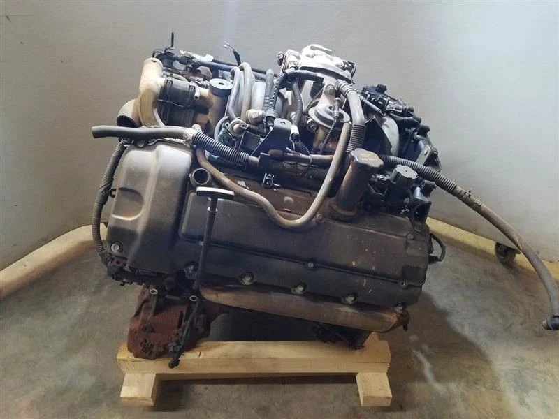 Motor 3,9 L VIN A octavo dígito DOHC 8-239 compatible con 02 Lincoln LS OEM Foto 1 de 4