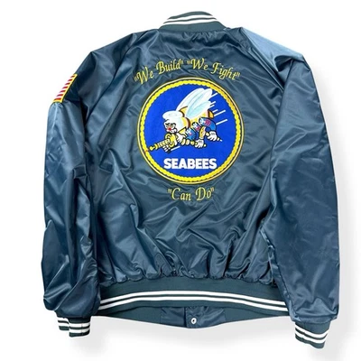 Chaqueta Navy Seabees Segunda Guerra Mundial 1941-1945 We Build We Fight parche bordado talla XL Foto 1 de 4