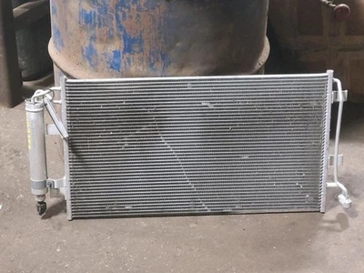 AC Condenser Fits 11-12 LEAF 1463618 - Image 1 of 4