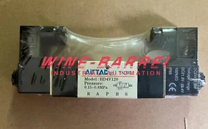 1 PIEZA NUEVAS AIRTAC Electroválvulas Válvulas de Aire HD4V120 AC220V DC24V - Imagen 1 de 1