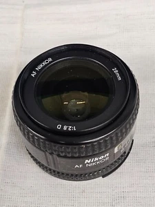 Nikon Nikkor AF 28mm 1:2.8 D F Mount Wide Angle Camera Lens Japan - Picture 1 of 10