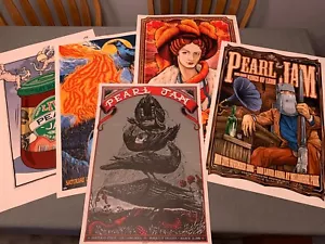 Poster concerto Pearl Jam ***Scegli tu*** (1) Cile 2018 (4) Australia 2006 - Foto 1 di 21