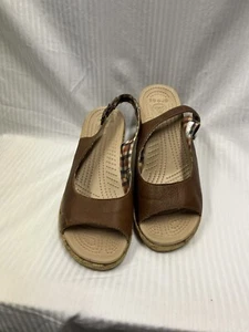 Women’s Wedge sandal By Crocs Brown Sz 8W - Picture 1 of 6