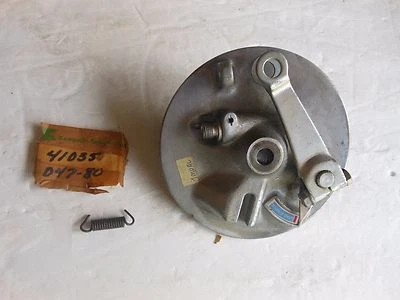 Painel de freio dianteiro NOS Kawasaki G3 G4 G5 C2 KE100 KV100 conjunto # 41035-047-80 - Imagem 1 de 4