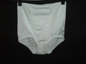 DE COLECCIÓN ATREVIDO BLANCO CUPIDO SATINADO JACARD SPANDEX CONTROL MODELADOR FAJA BRAGUITA PANTY L - Imagen 1 de 1