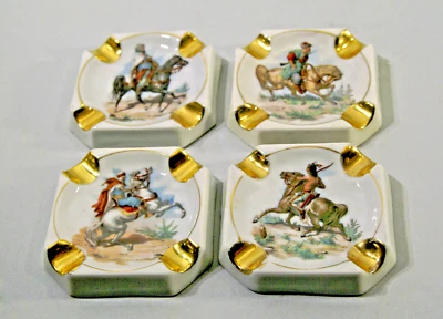 ENSEMBLE DE 4 PETITS CENDRIERS,PORCELAINE de LIMOGES, cavaliers et chevaux - Photo 1/3