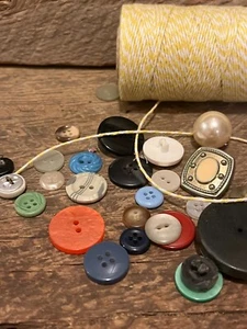 Bakers Twine, 500' Twine, Yellow & White Bakers Twine, Crafters Square, String - Picture 1 of 10