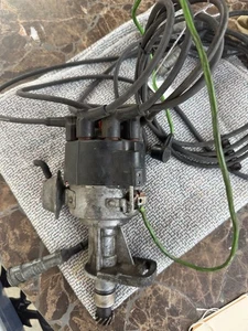 Distribuidor de encendido Mercedes Benz W 107 0237401010 - Imagen 1 de 5