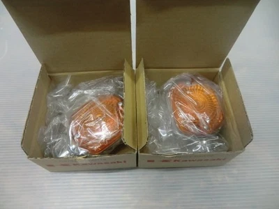 Juego de intermitentes originales Kawasaki Z400FX 2 piezas 23040-1018 NOS Foto 1 de 3