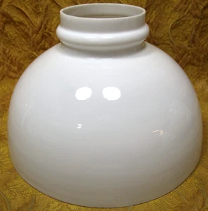 vintage lightweight white milk glass table top lamp shade for 10" fitter - Picture 1 of 4